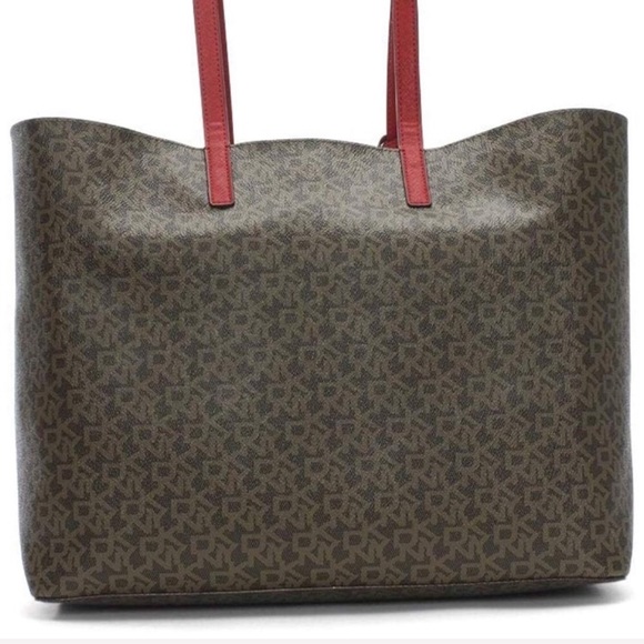 DKNY Brayden Signature Reversible Tote Mocha/Rouge - Picture 2 of 8